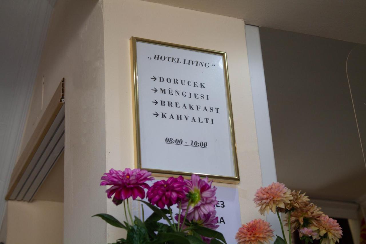 Hotel Living Suto Orizari Zewnętrze zdjęcie